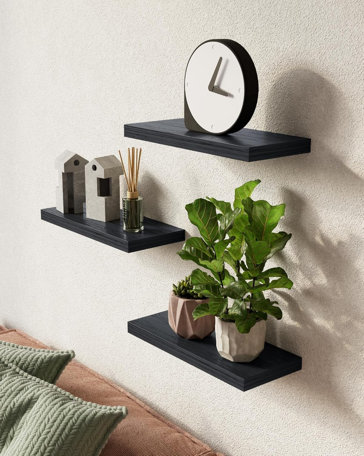 Floating Shelves for Wall, Wall Mounted Rustic Wood Shelves for Bathroom, Bedroom, Living Room, Kitchen, Hanging Shelf for Books/Storage/Room Decor with 22Lbs Capacity (Black, Set of 3, 15.7In)